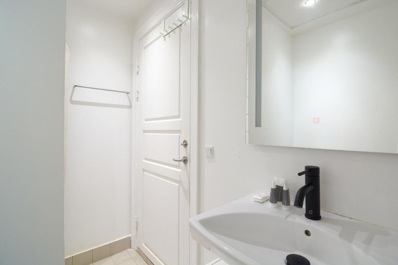Scandinavian Style 3br In Centre *